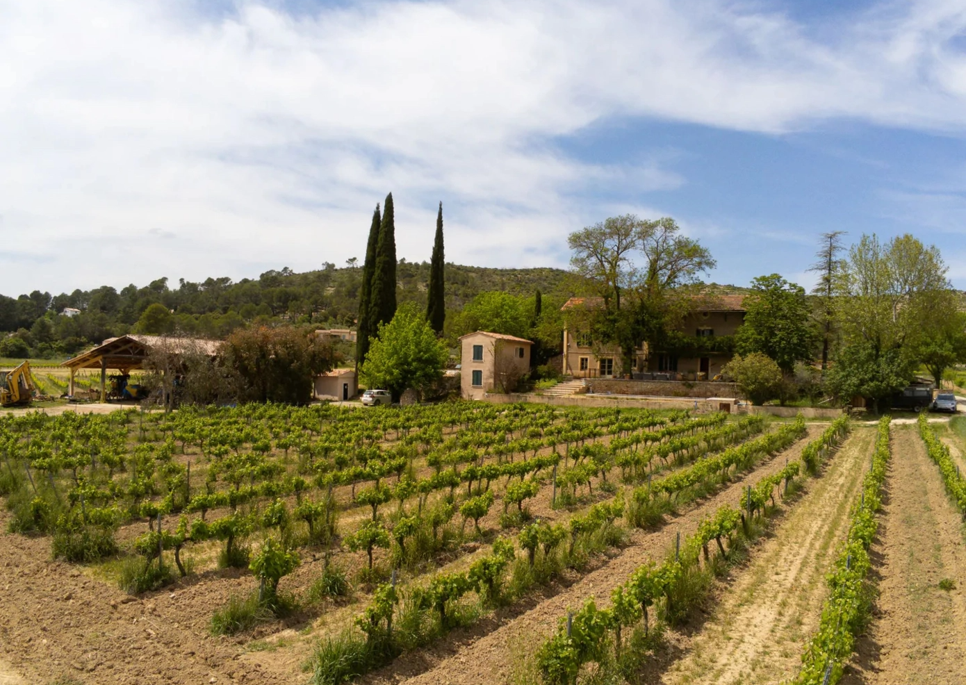 Le domaine des Aspras est un vignoble de 32 hectares de vignes situé à Correns, 1er village bio de France